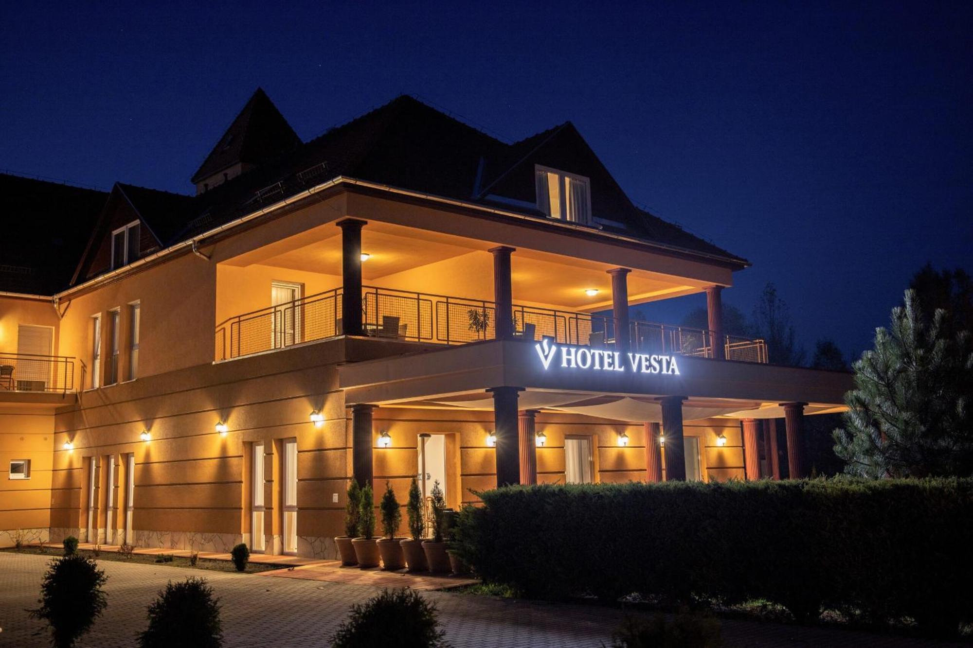 Termal Hotel Vesta Tapioszecso Exterior photo